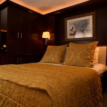 Hotel International 4*