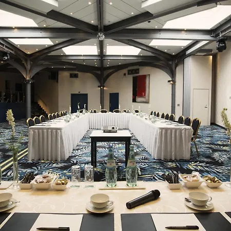 International Hotel 4*