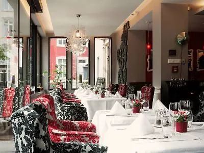 International Отель 4*